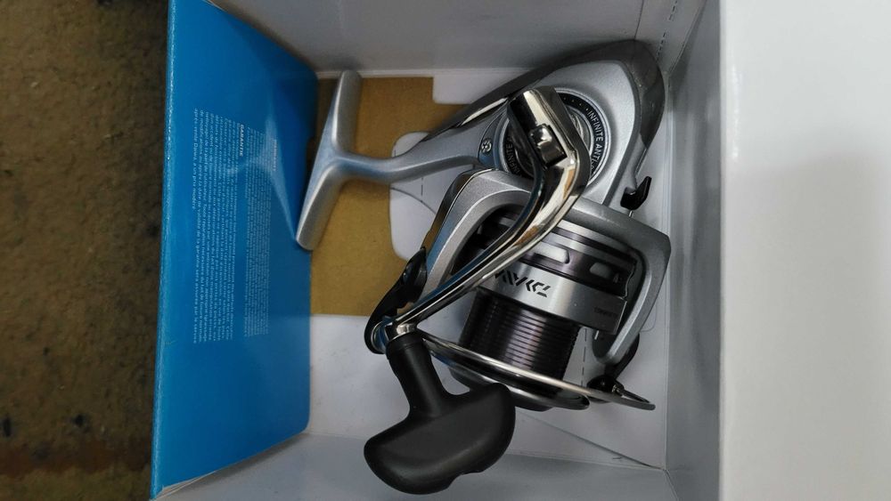 Vendo carreto Daiwa NOVO