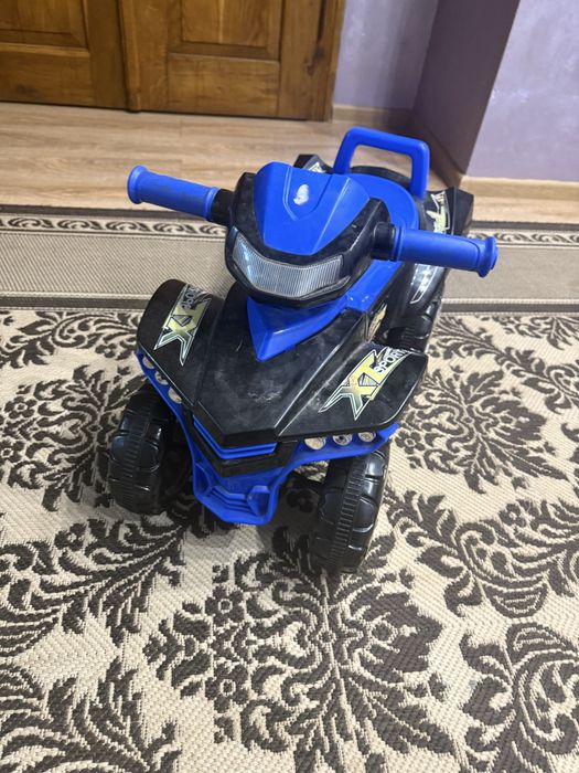 Дитячий мотоцикл