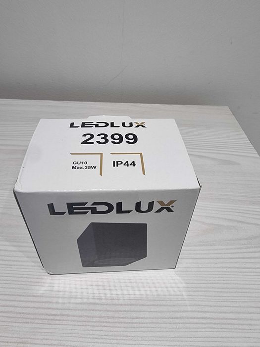 Lampy Elewacyjne LEDLUX LX-5007 Czarne