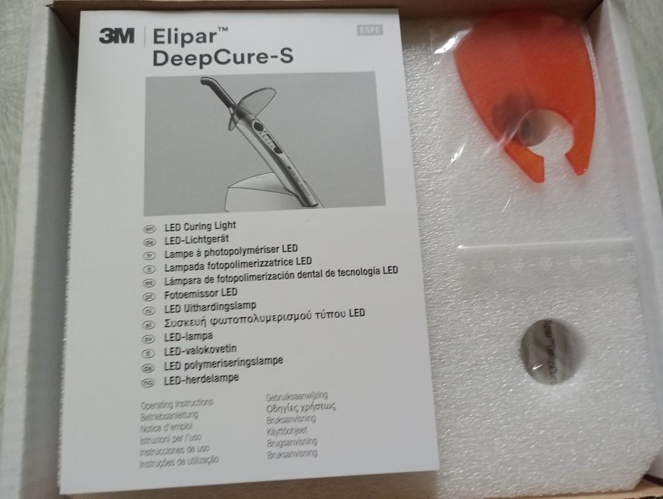 Lampa polimeryzacyjna Elipar DeepCure-S LED