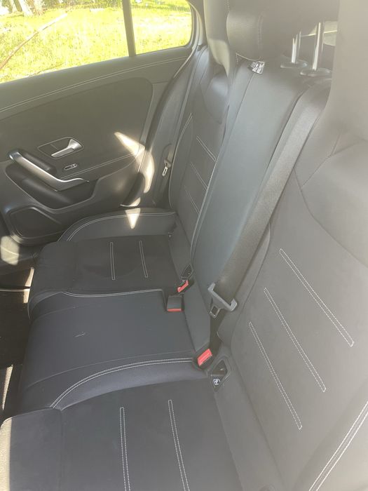 Mercedes “250 e” como novo