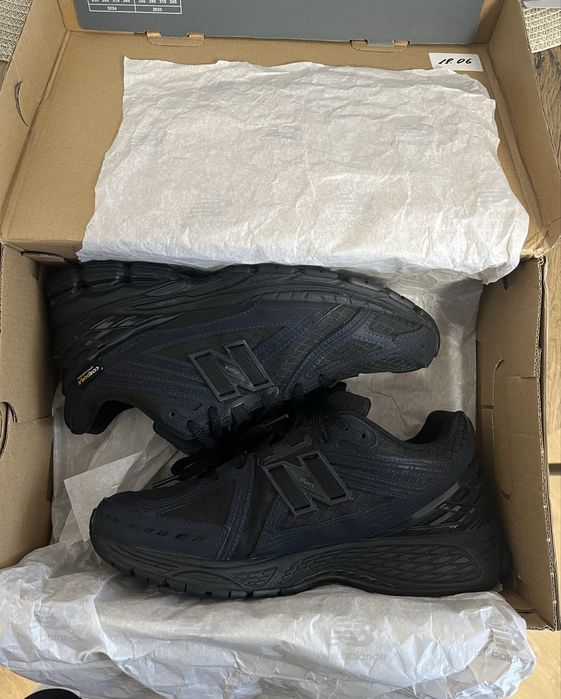 New balance 1906r