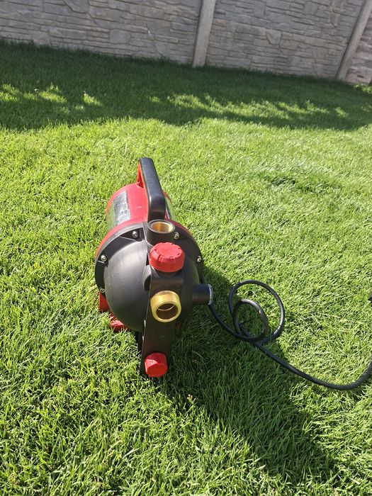 Ogrodowa pompa nawadniająca Einhell GC-GP 1250 N/1
