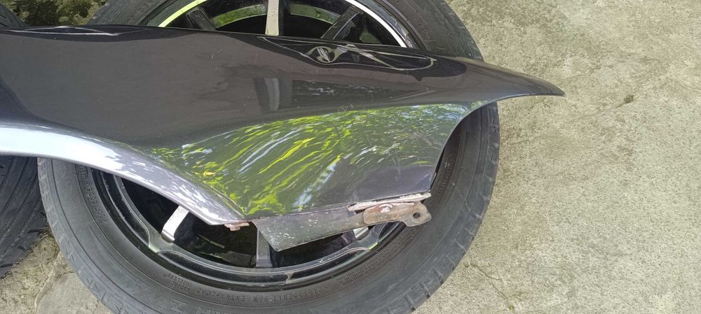 крыло переднее правое Mitsubishi Galant 8