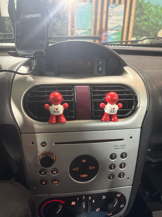 Vendo Opel corsa c 2002