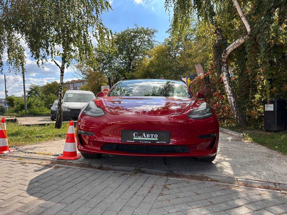 Tesla Model 3 2019