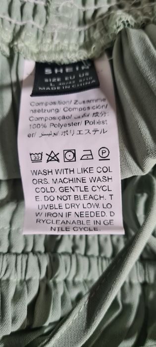 Spodnie damskie  z szeroką nogawką