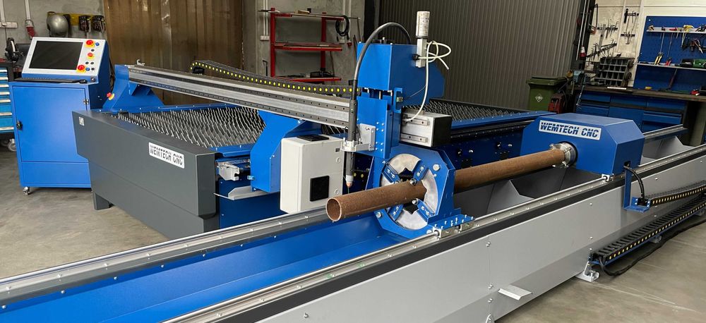 Ploter plazmowy przecinarka wypalarka plazma CNC z wentylacją servo