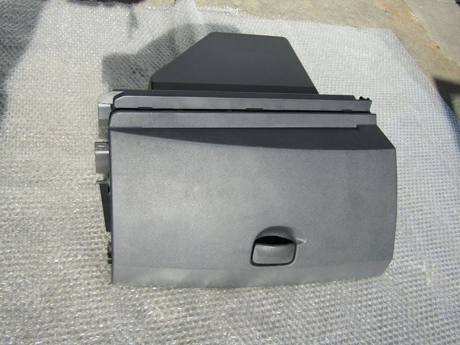 Porta luvas Renault Megane II ano 2002 a 2008 ,(ver descriçao)