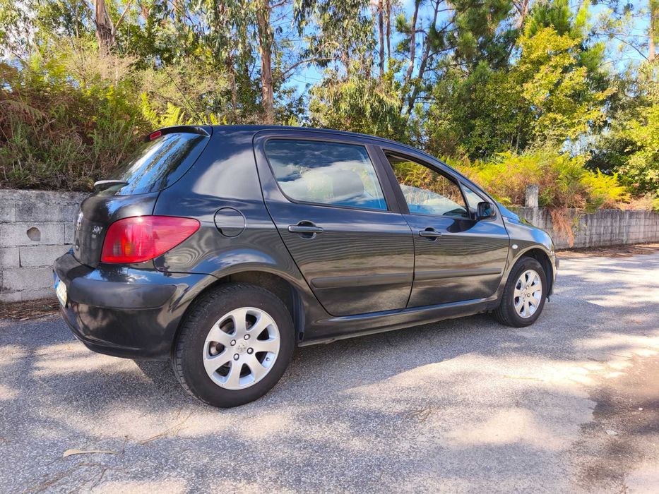 Peugeot 307 HDI 1.4 — photo 2