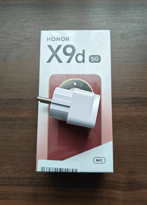 Honor X9d 12/256Gb Black (Snap6Gen4/120Гц/108Мп/8300мАг/IP69/NFC)