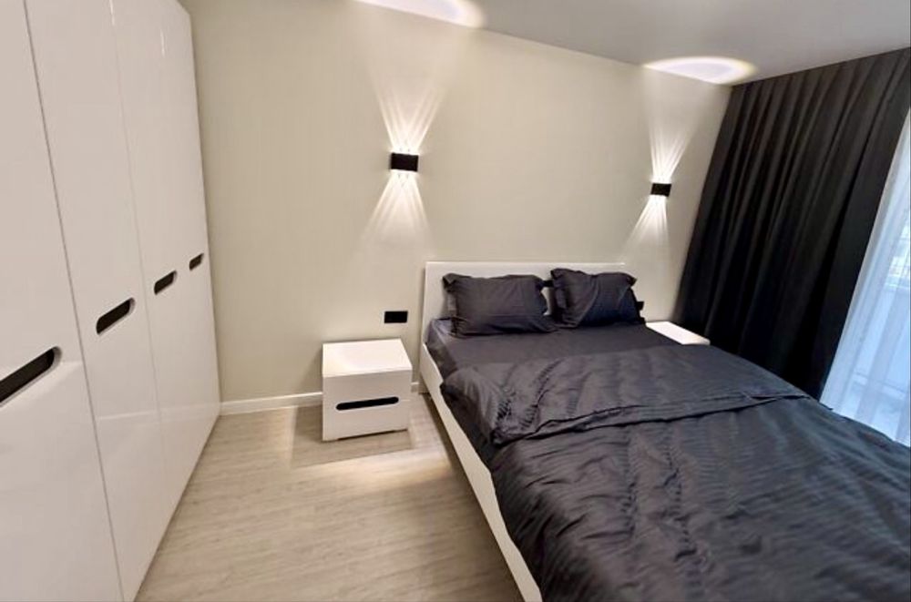 Продаж 2 км квартири вул. Смакули, новобудова