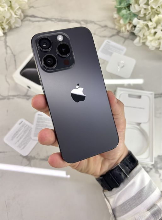 Чудовий iPhone 15 Pro 128GB Neverlock BlackTitanium (Магазин Гарантія)