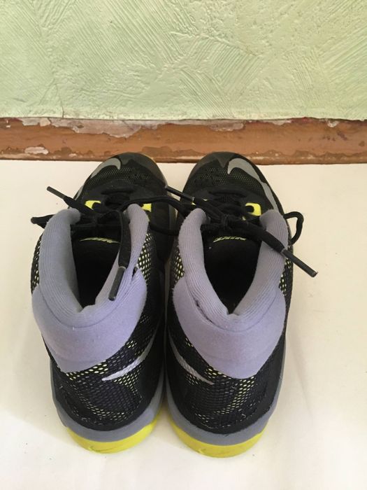 Nike баскетбольні кросівки з Zoom air чорні