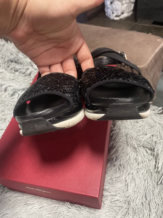 Сандалі Salvatore Ferragamo