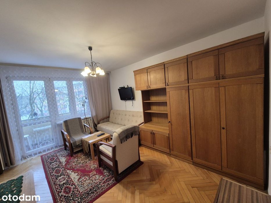 3 pokoje z balkonem, osobna kuchnia