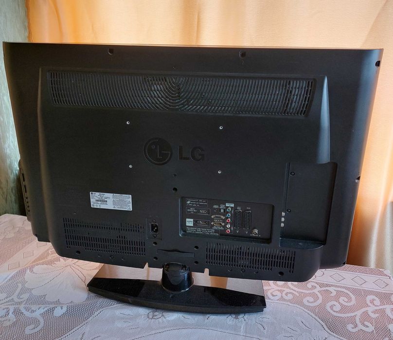Телевізор LG 32"