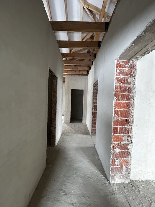 Одноповерховий ОСОБНЯК з гаражем