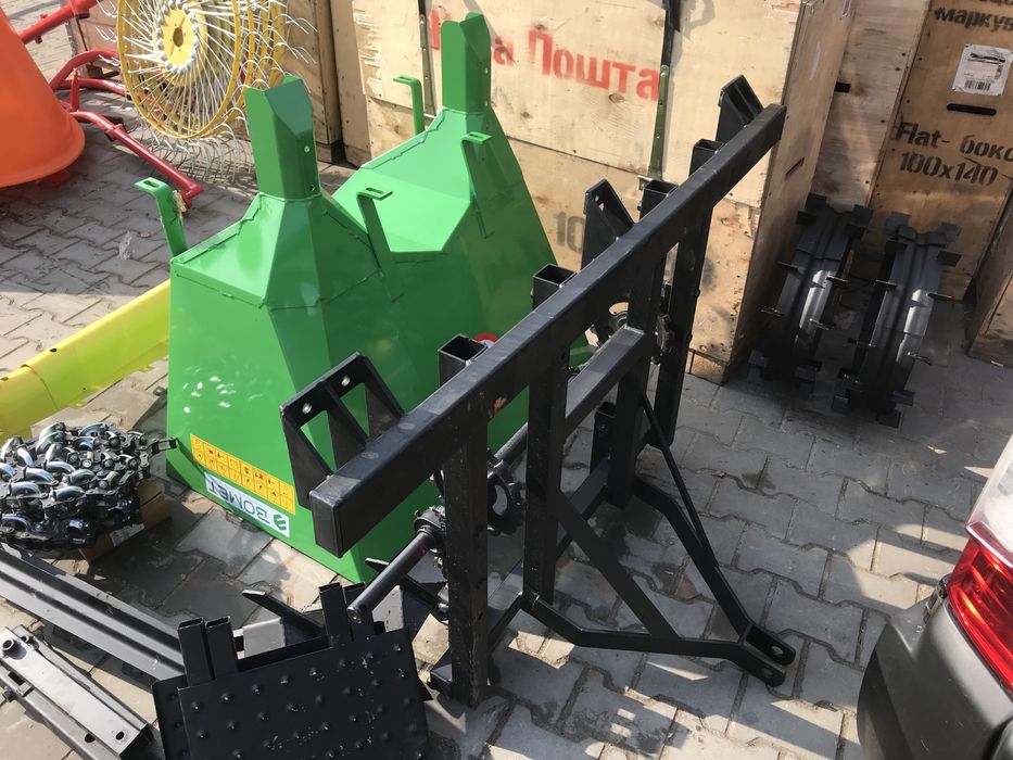 Картоплесажалка Bomet Сажалка двохрядна Бачок на добриво Окучник Їжаки