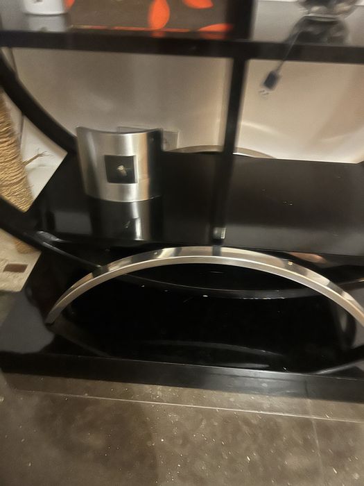 Aparador Design Zara vitrinismo anos 80