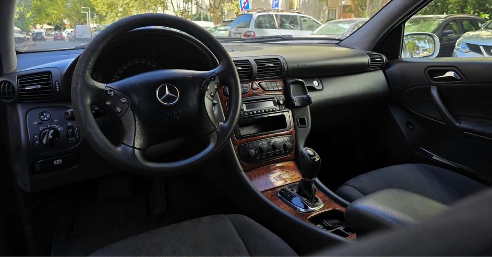 Mercedez-Benz C220cdi 2003/08