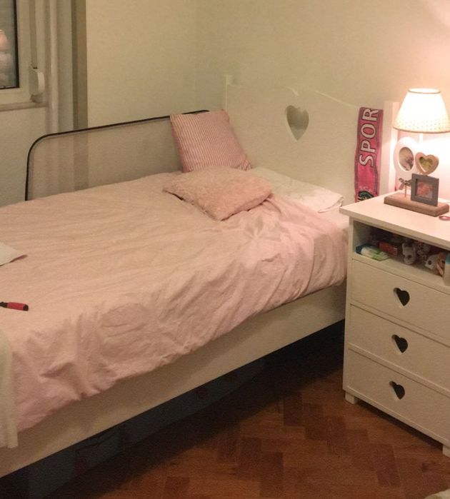 Vendo cama individual Heart da Homes in Heaven