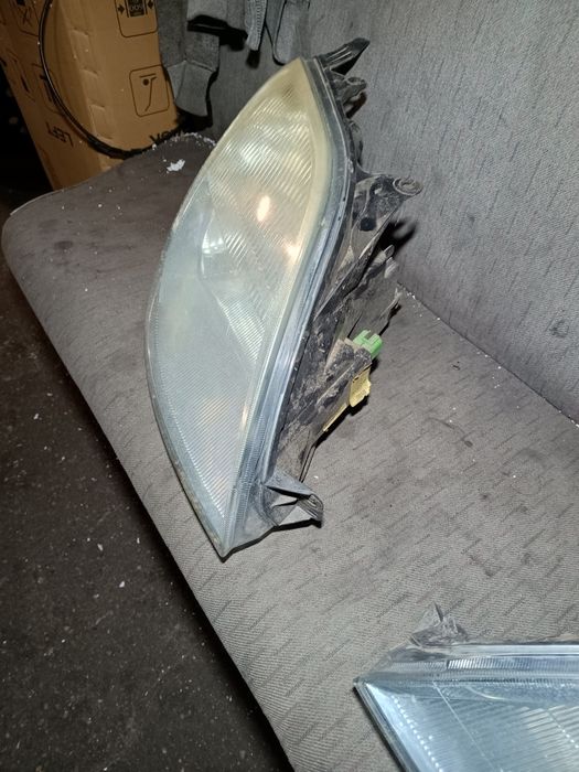 Lampa lampy przód lewa prawa Ford Fiesta MK5 02- oryginał komplet