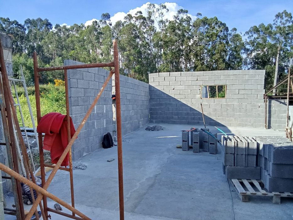 Faço Trabalhos de Construção Civil em Paredes e Arredores