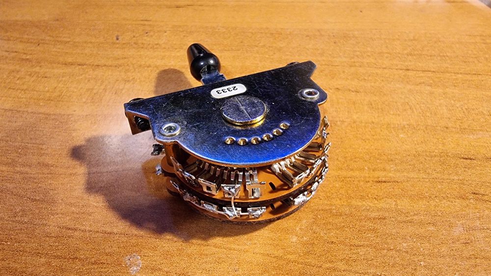 Продам 5-позиционный переключатель 5 way mega switch