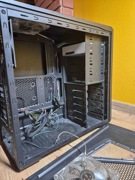 Obudowa komputerowa Zalman Z9 Plus | ATX | Wskaźnik temperatury