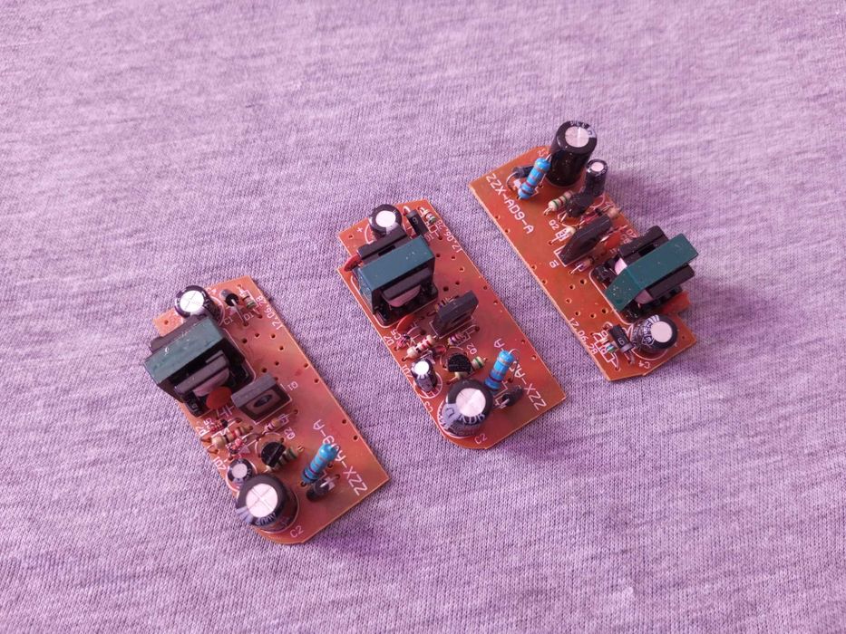 Блок питания импульсный 3 ампера 5-20 в.Зарядное устройство.