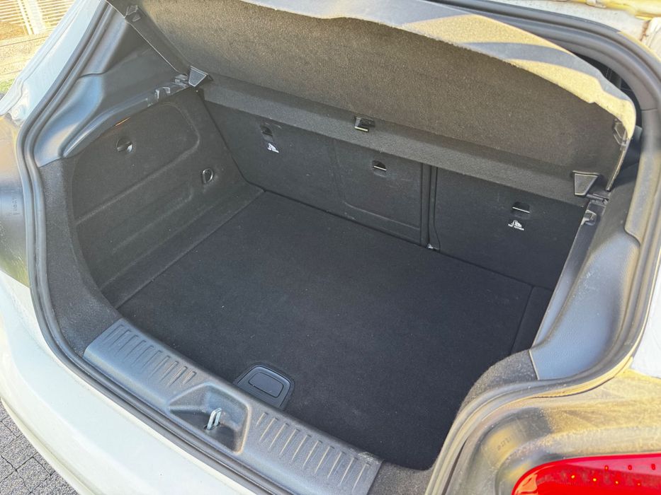 Mercedes Benz A160