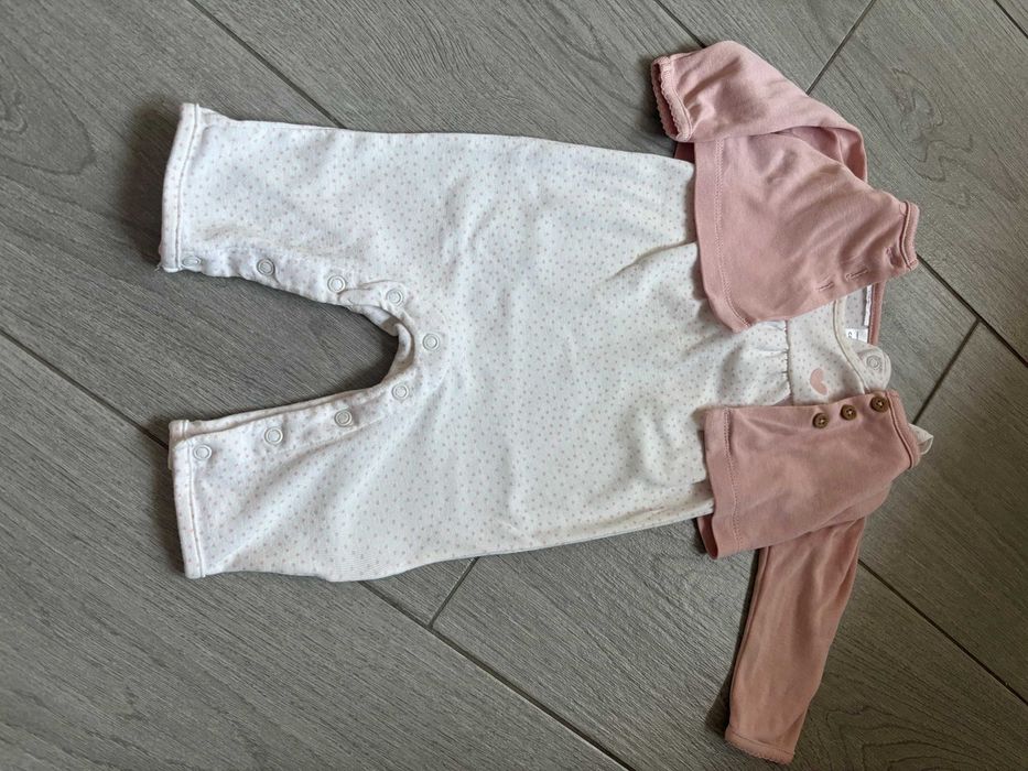 Костюмчик/комплект (комбінезон і кофтинка) на немовля від Carter's