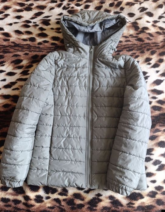 Демісезонна куртка курточка вітровка