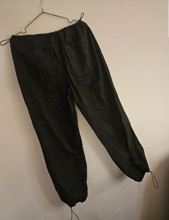 Spodnie stradivarius Parachute, S M czarne ściągacze