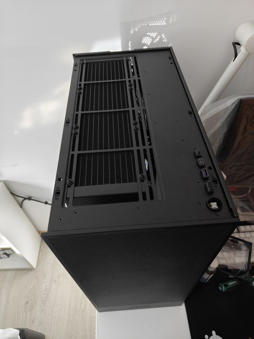 Caixa PC NZXT H7 Flow (2024) c/6 ventoinhas Artic