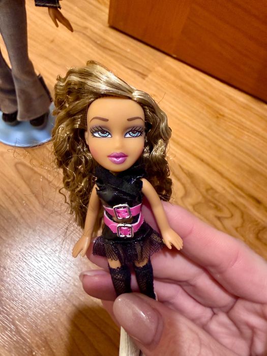 My Scene Madison Barbie e acessórios