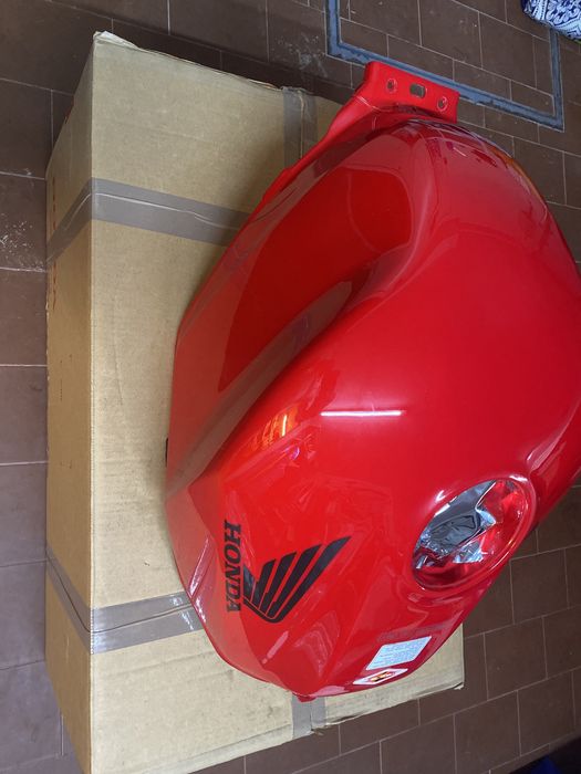 Deposito combustivel  Honda VFR800