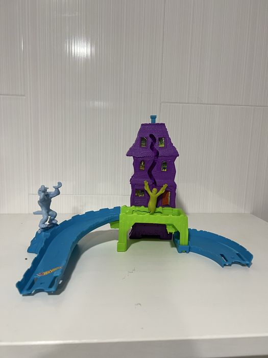 дитячі ігрові треки Hot Wheels