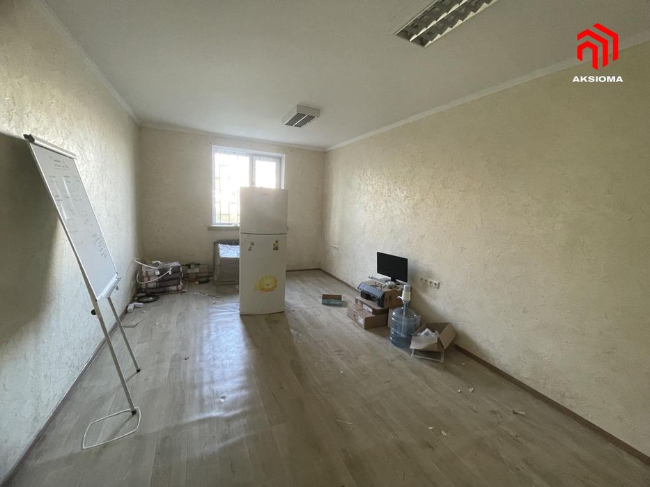 Без комісії.Холодильна камера, склад, офіс