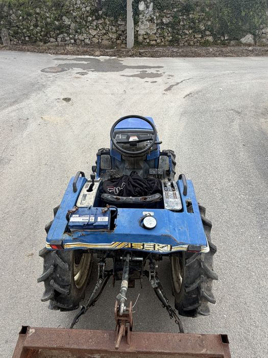 Iseki 4x4 direcao assistida