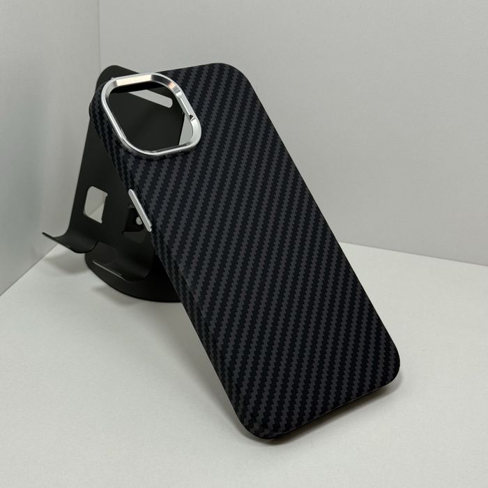 Чохол iphone 13/ 14 карбоновий з MagSafe. Чехол айфон 13/ 14 карбон