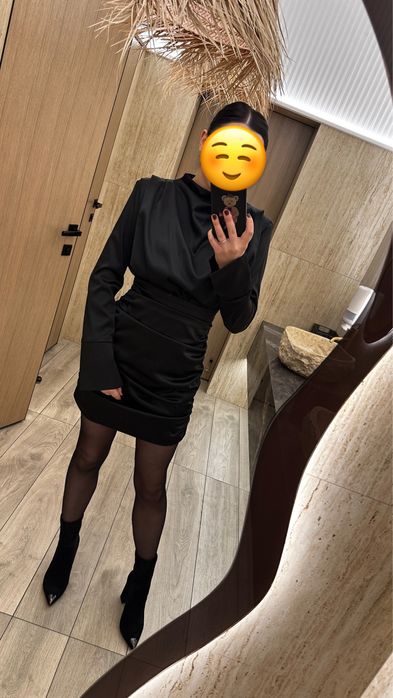 Сукня чорна б/у рощмір М