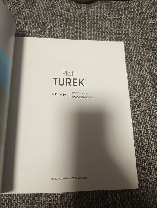 Wibracje i rozmowy koloraturowe