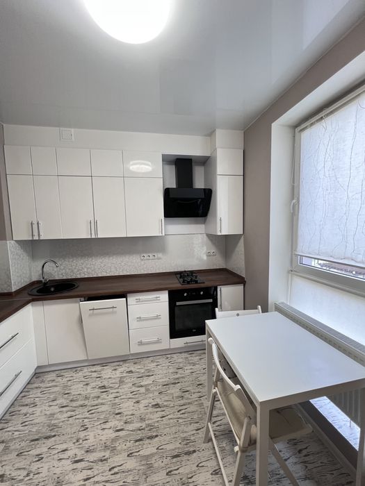 Apartment in Bucha - More