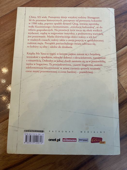 Mo Yan. Obfite piersi pełne biodra