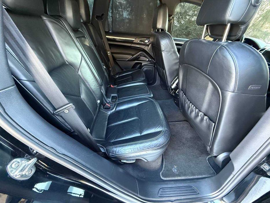Porsche Cayenne 2012 3.6бензин