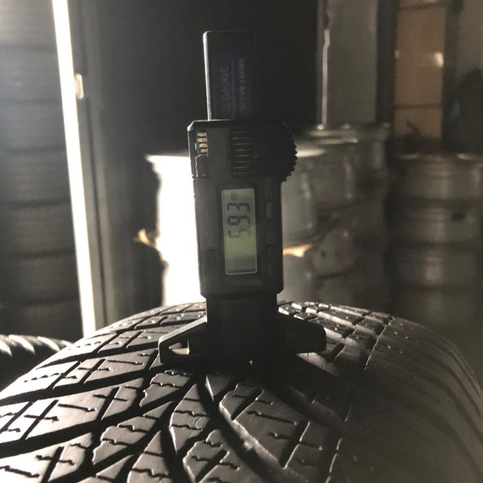 Шини 195/65/15-2 шт Goodyear Vector 4Seasons