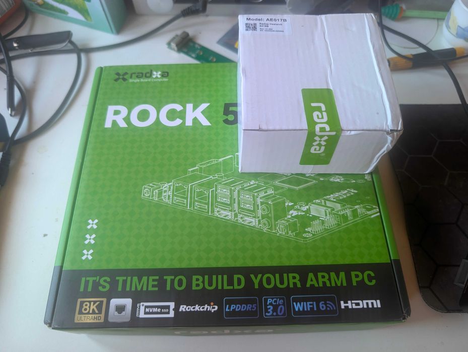 ARM motherboard Radxa ROCK 5 ITX+ 32Gb RAM