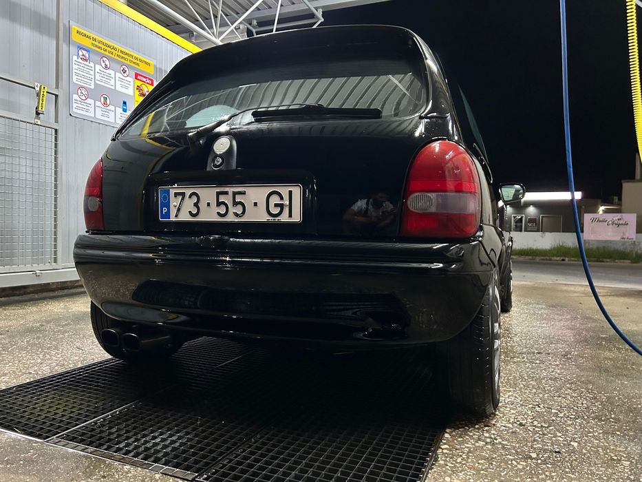 Opel Corsa B 1.4 16V Sport 90cv